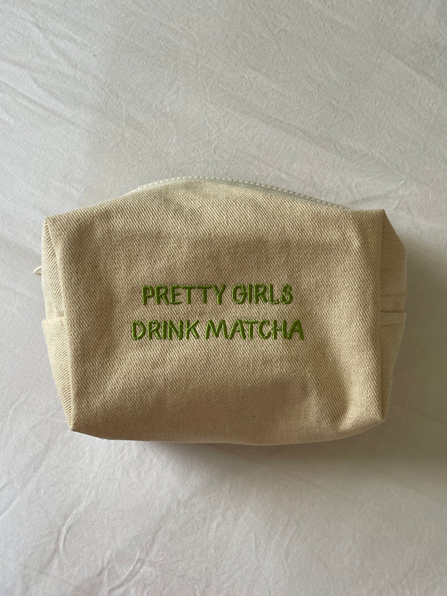 Alice Pochette - Pretty Girls Drink Matcha